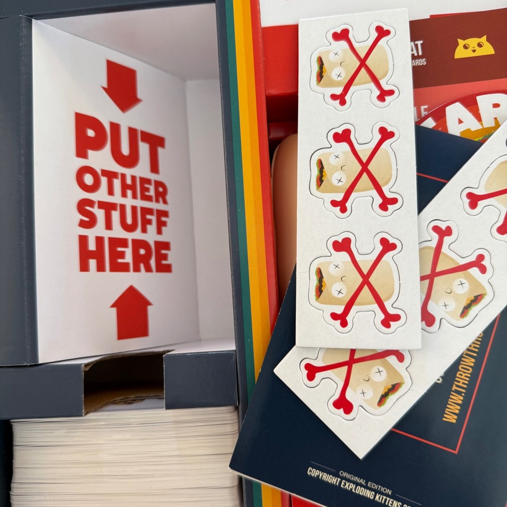 Throw Throw‎ Burrito Exploding Kittens Dodgeball Card Game Complete - Picture 4 of 5
